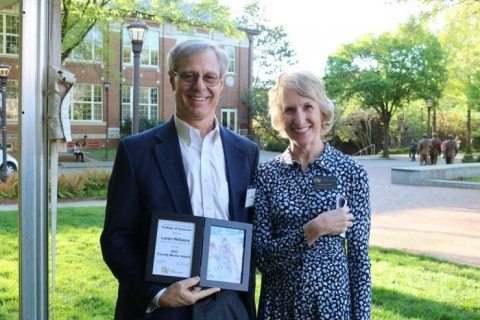 Faculty Mentor Awardee Loren Williams. Faculty Mentor Awardee Loren Williams.